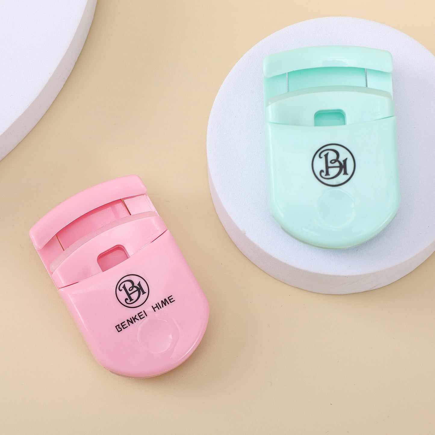 Eyelash Curler